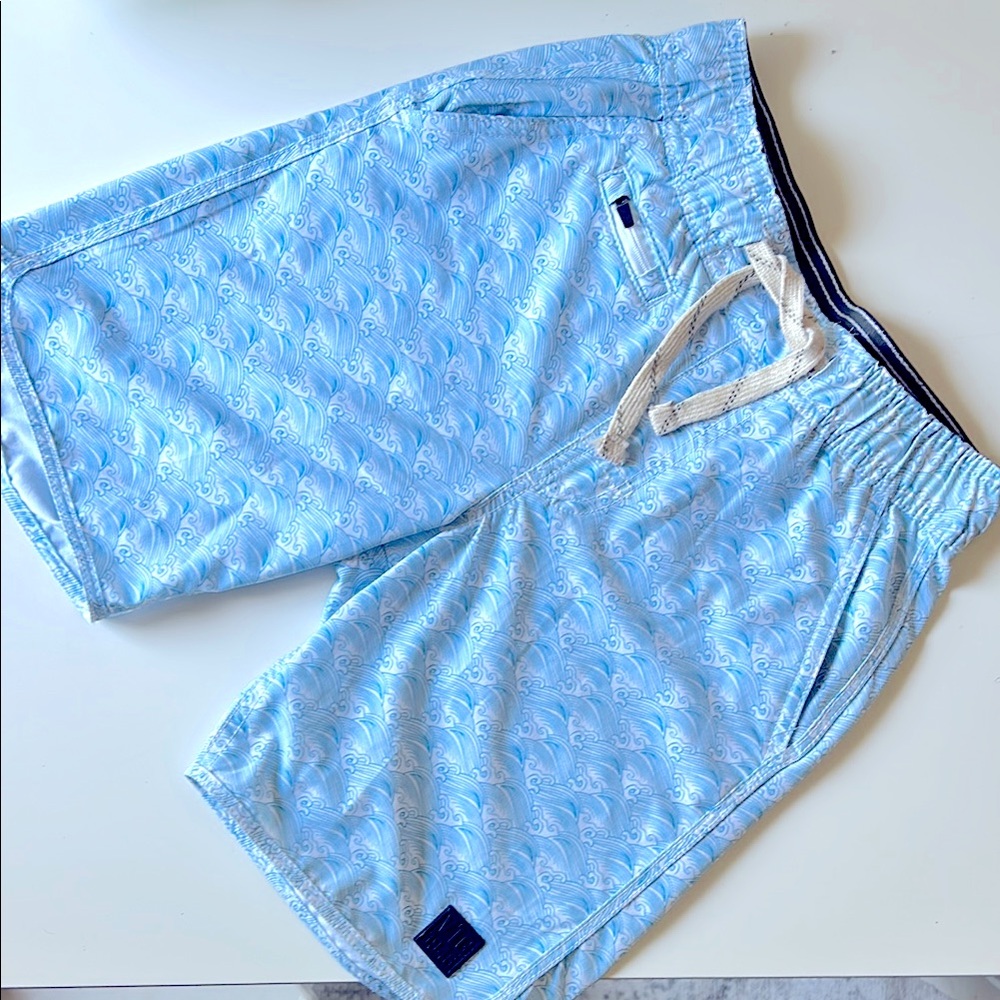 VTG 1946 Wave print drawstring shorts